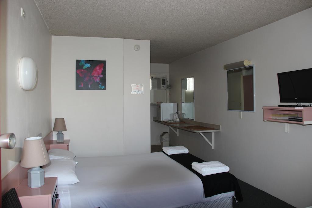 Caloundra Suncourt Motel Exteriér fotografie